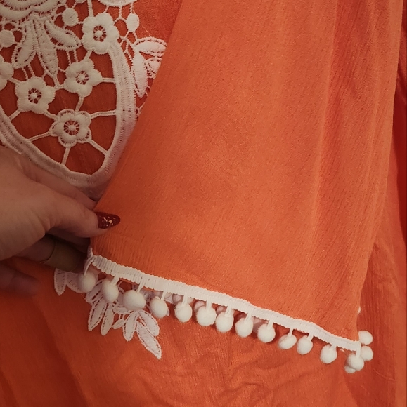 Suzanne Betro Women's 3/4 Bell Sleeve Tunic Size 1X Tangerine - Picture 7 of 7